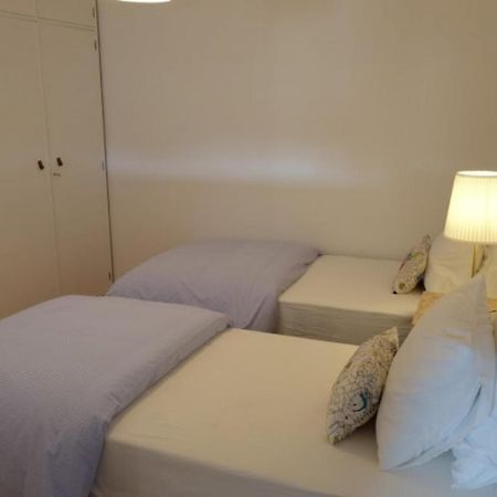 Central 2 Bedroom Apt W/Garden And Pantheon Views Lisboa Εξωτερικό φωτογραφία