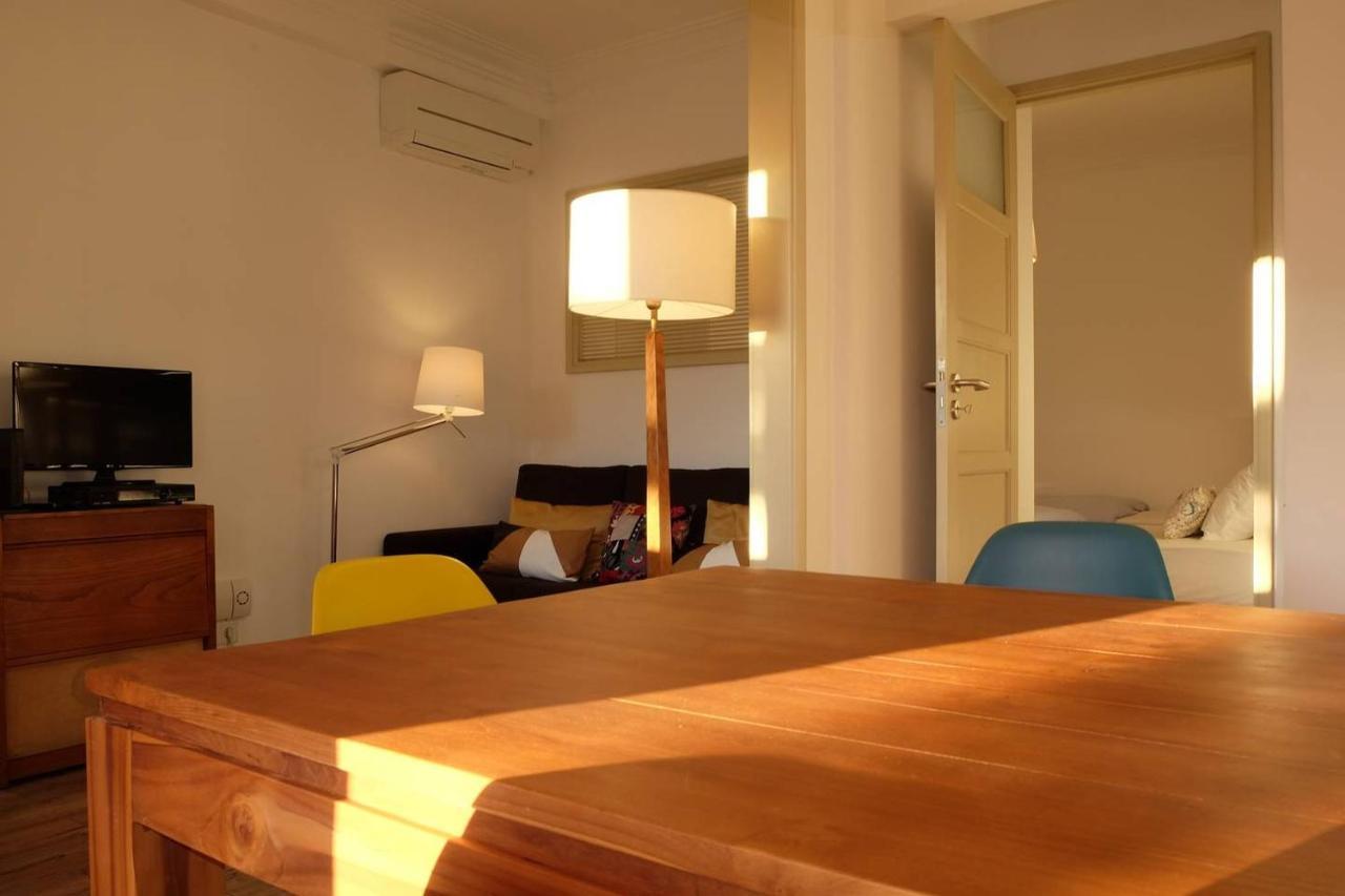 Central 2 Bedroom Apt W/Garden And Pantheon Views Lisboa Εξωτερικό φωτογραφία